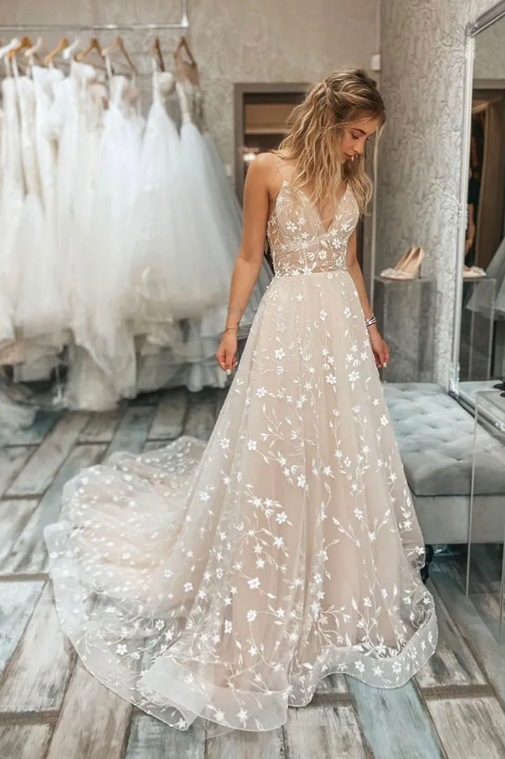 Champagne V-Neck Lace Long Prom Dresses A-Line Formal Evening Dresses Beautiful