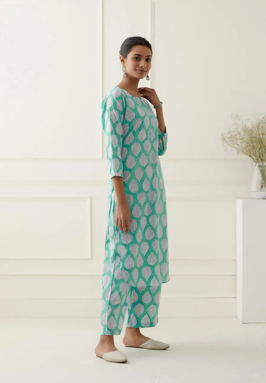 Coral Kurta Set