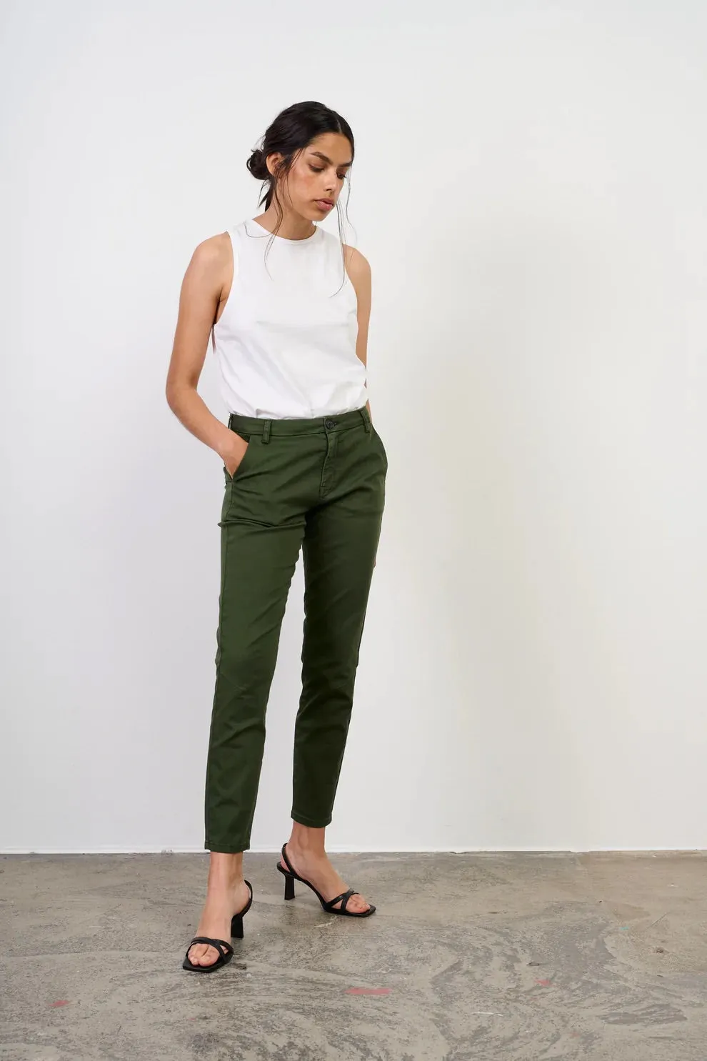 Ivy Copenhagen Karmey Chino Trousers Dark Deep Army