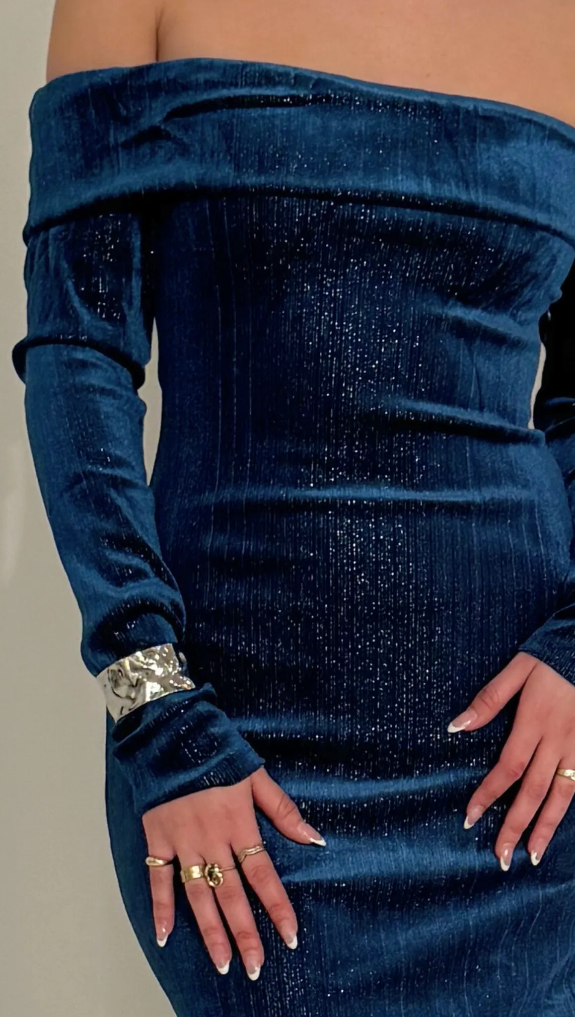 Katana Off Shoulder Midi Dress - Dark Blue