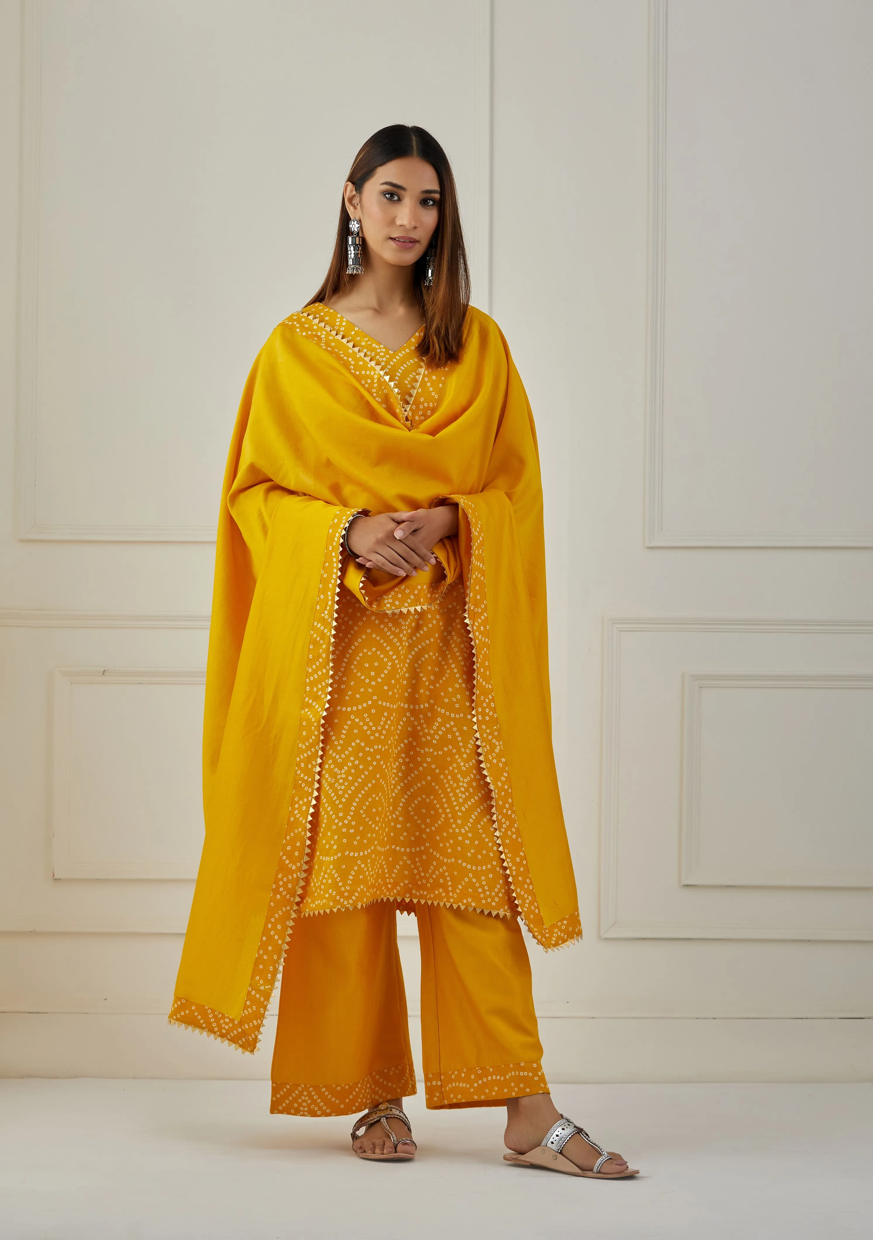 Peeliya Kurta Set