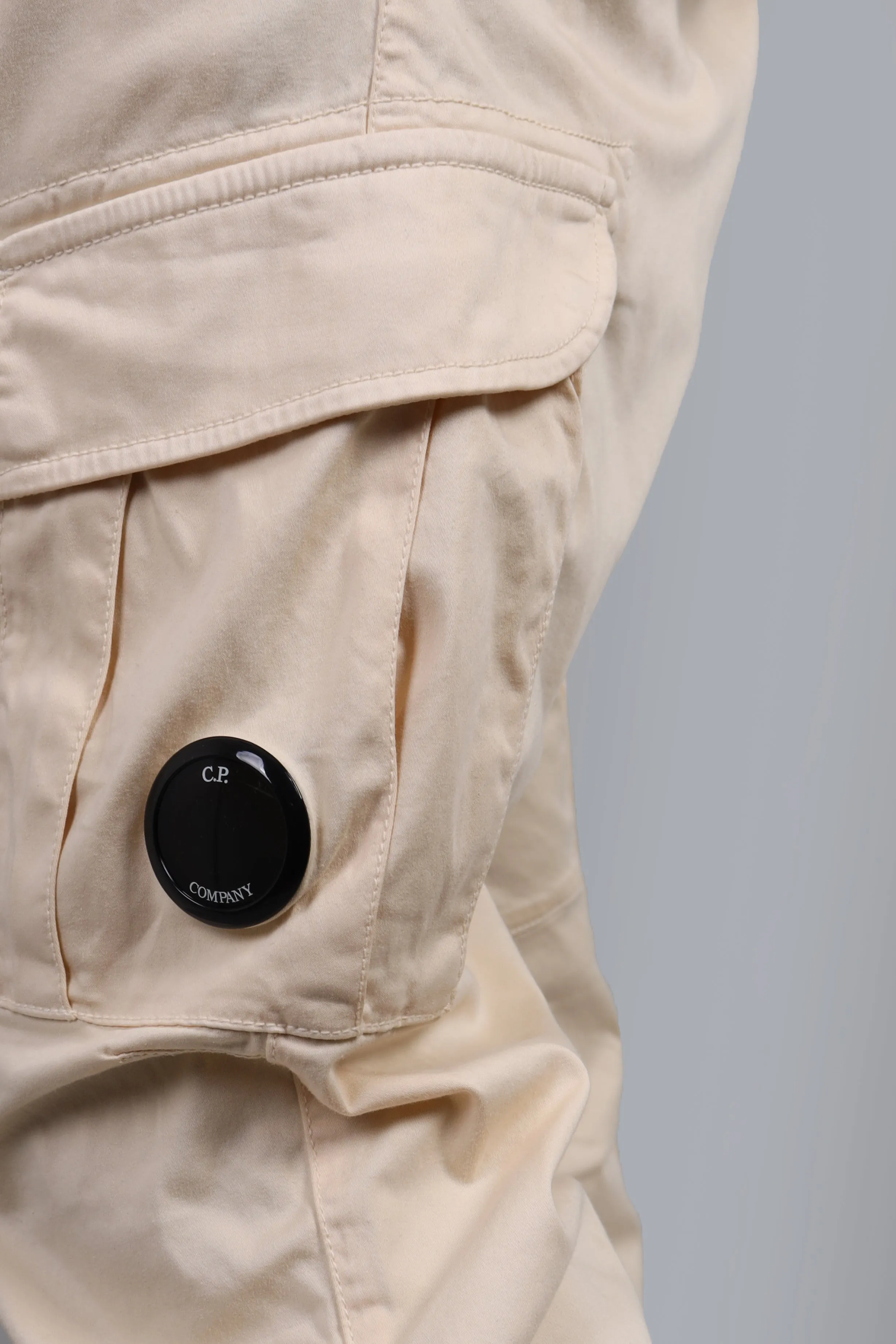 Stretch Sateen Lens Light Beige