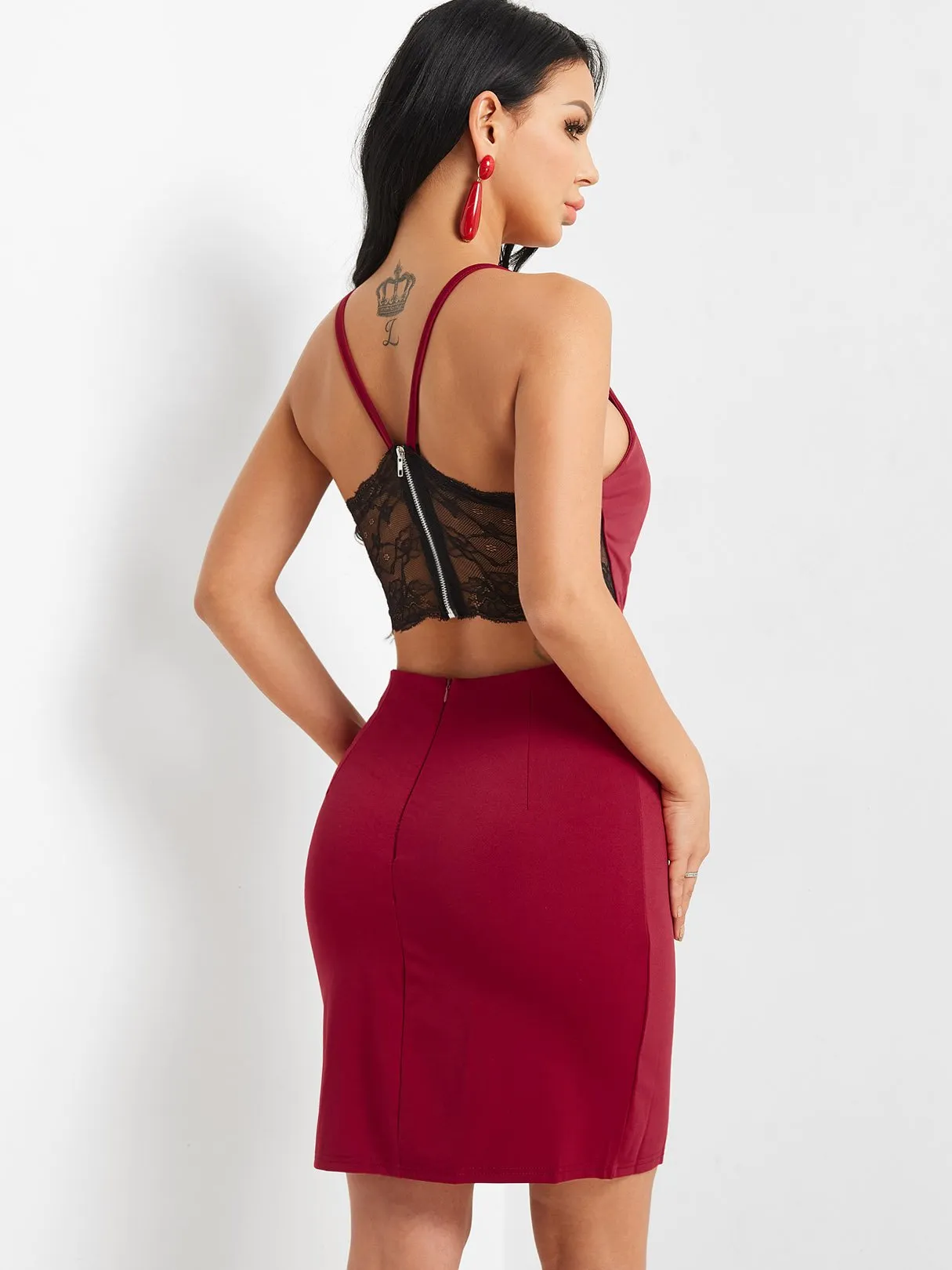 Wholesale Burgundy V-Neck Sleeveless Plain Zip Back Backless Spaghetti Strap Lace Insert Dresses
